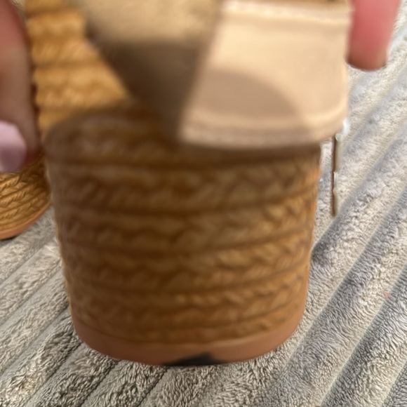 Last 1 COST 🛑Tan Beige Platform High Heel Shoes Buckle Wedge - Picture 6 of 6